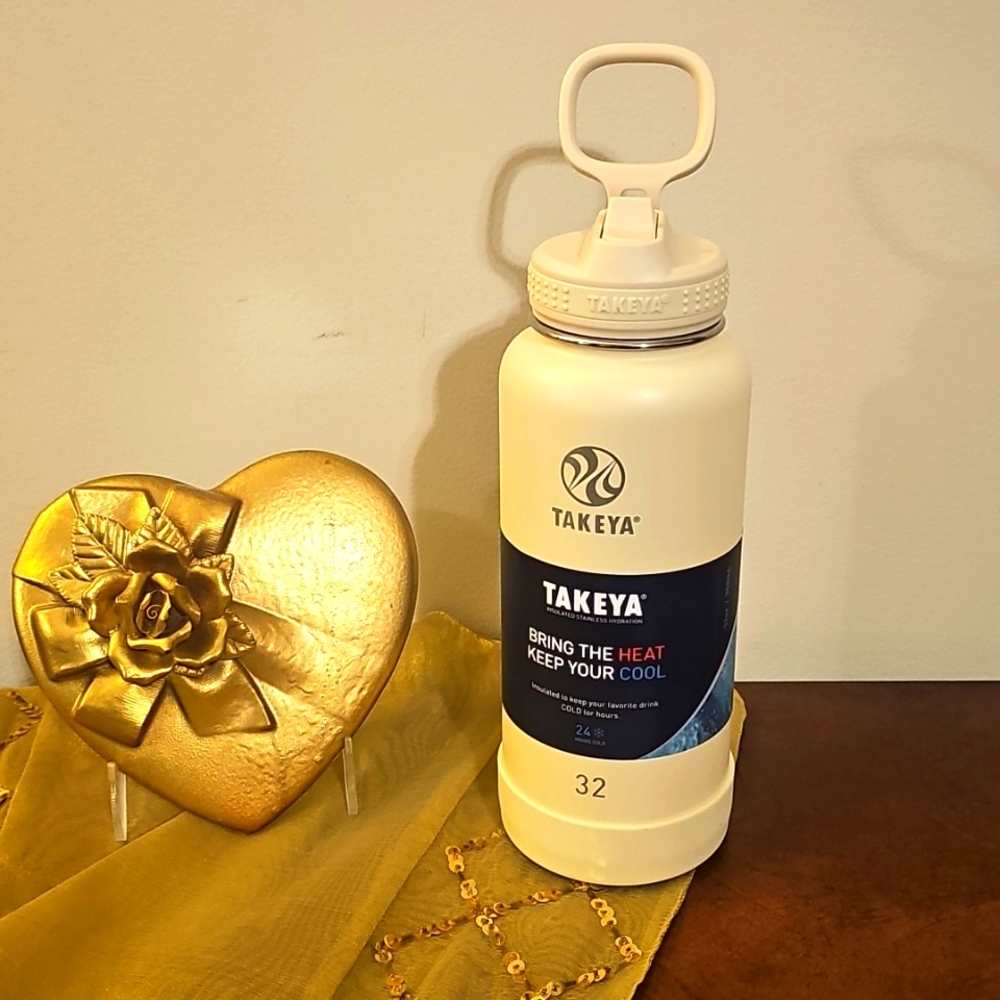 TAKEYA INSULATED STAINLESS HYDRATION 32oZ / 950mL